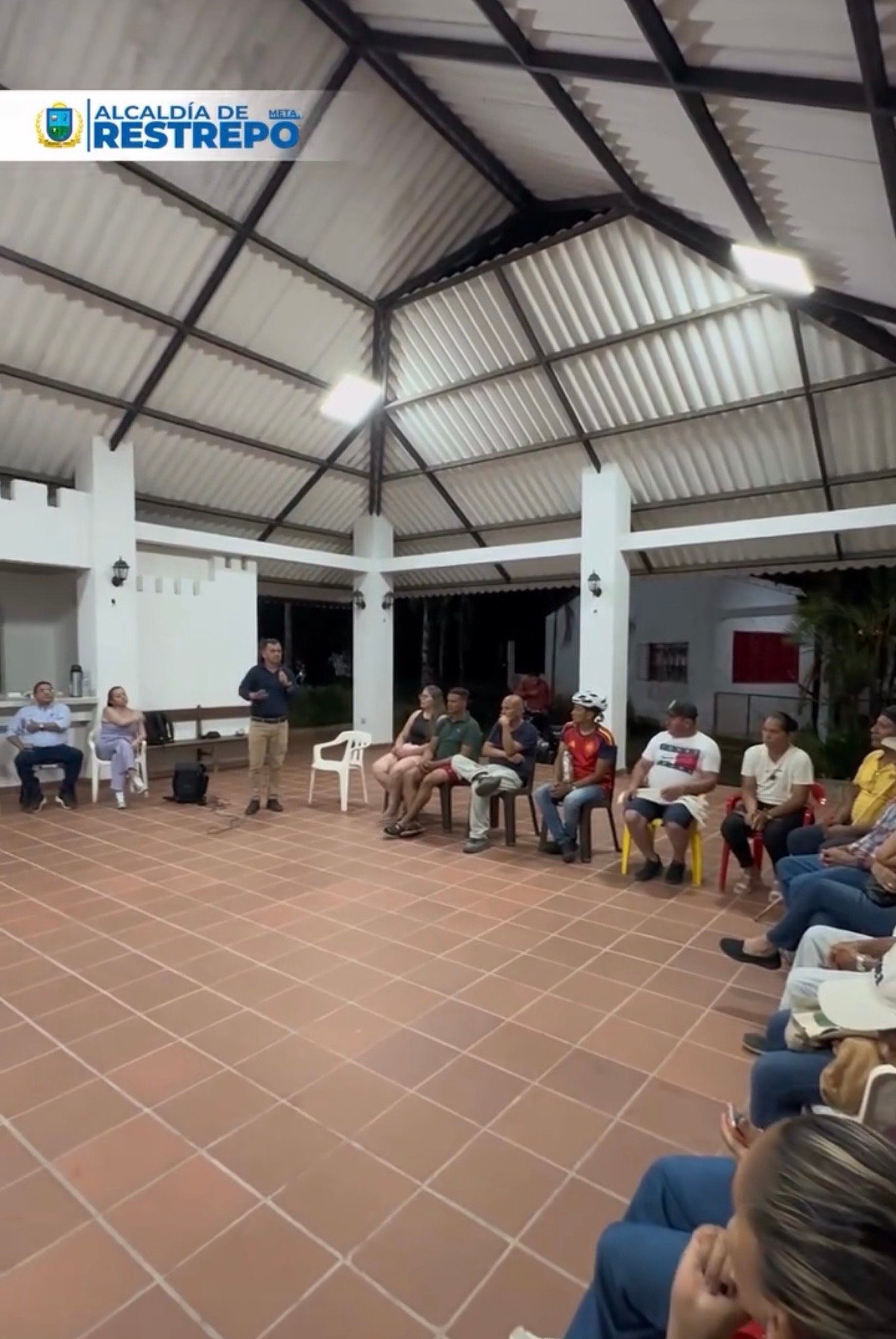 Avanza proyecto de ampliación del alumbrado público en la vereda Caney Alto
